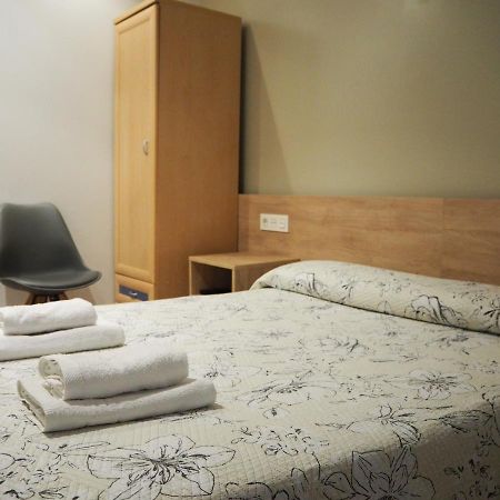 Pension Acella Pamplona Exterior foto
